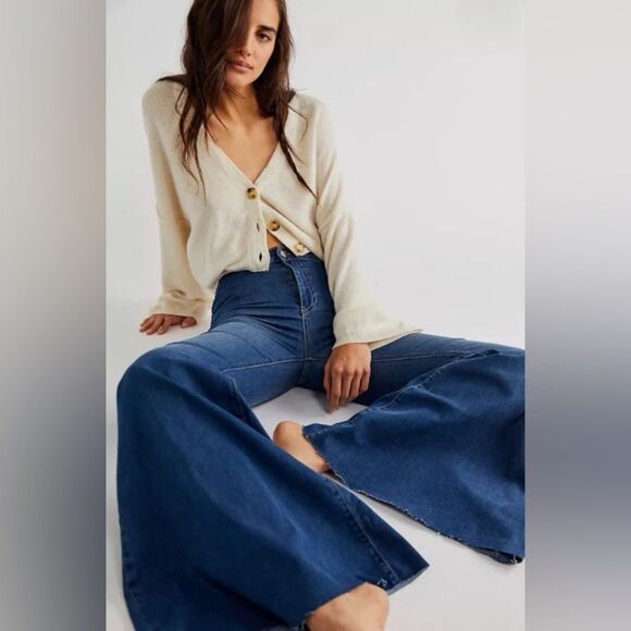 Free People Just Float on Flare Wide Leg Jeans in Jericho Blue - Picture 4 of 7